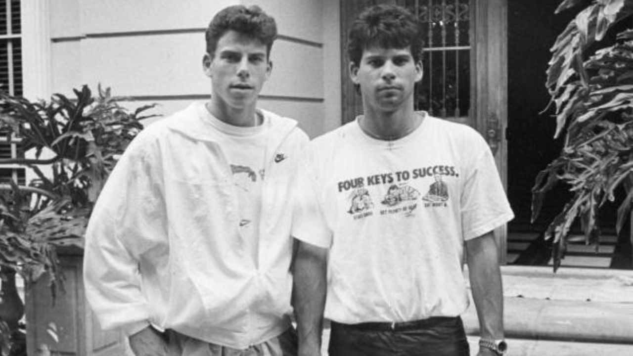 Quem são os irmãos Menendez, assassinos dos pais condenados à prisão perpétua