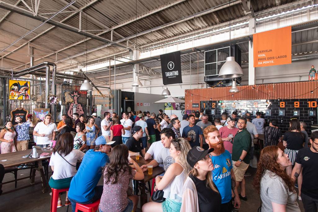 cervejaria-tarantino Fábrica da Tarantino Cervejaria é tomada pelo público em dias de eventos