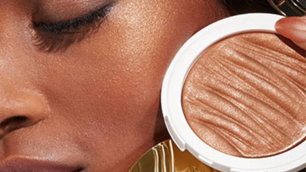 Gold Reflections Gleaming Waves All Over Highlighter - Kiko Milano