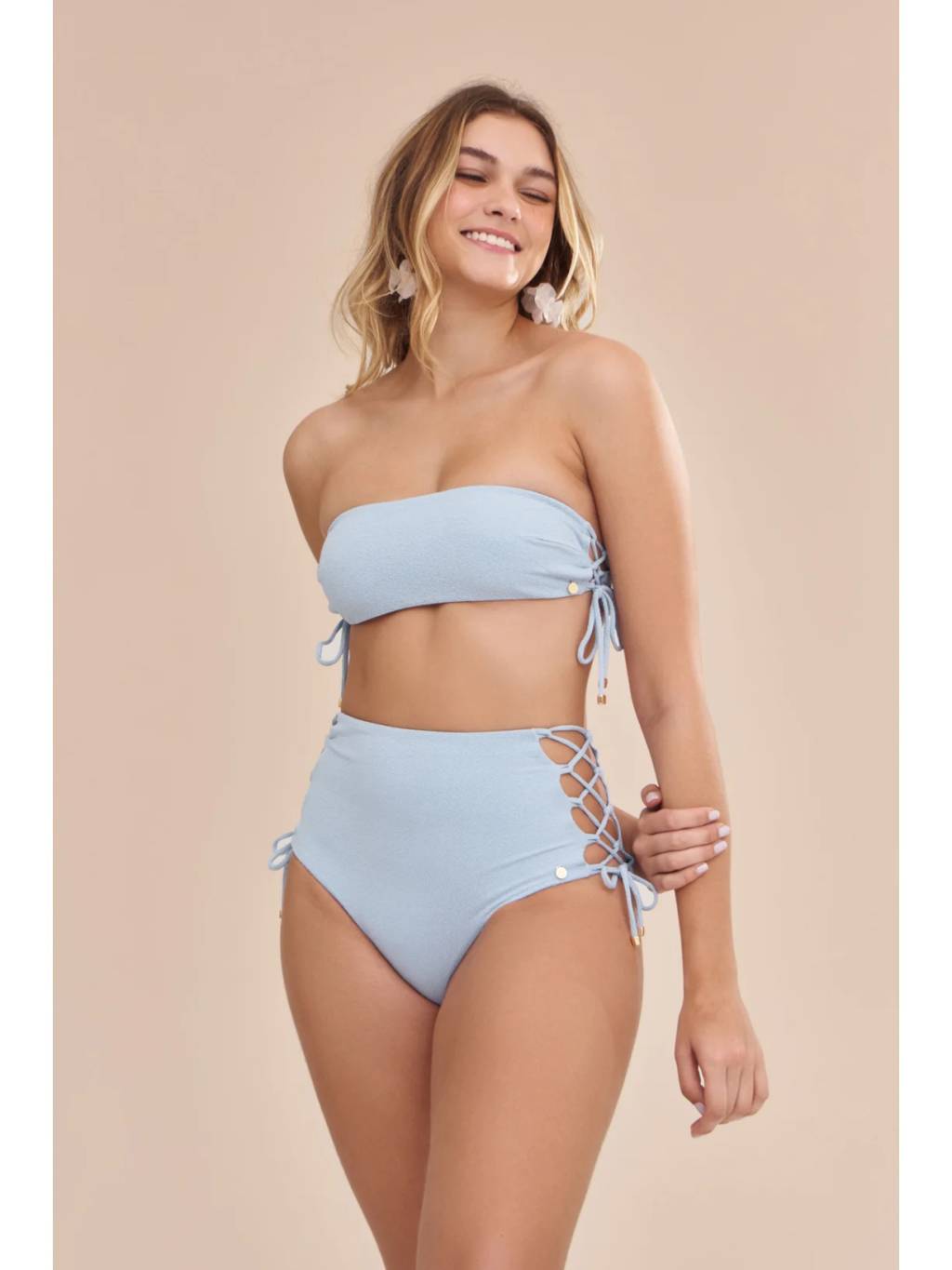 biquini-azul-sem-alca Biquíni azul sem alças