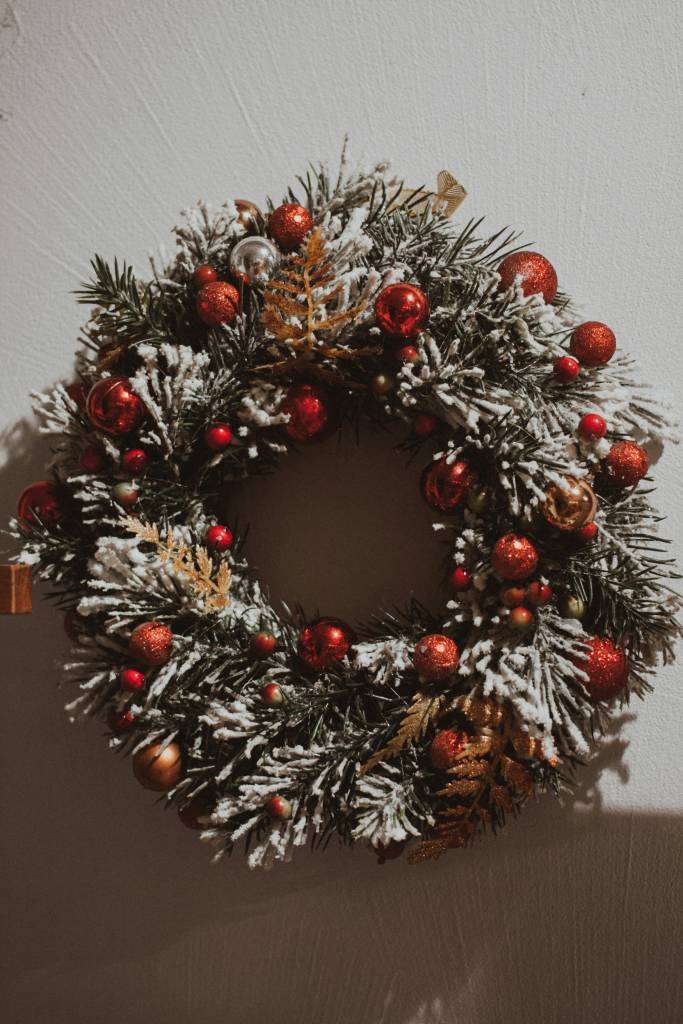 guirlanda-natal-com-bolas Como montar guirlanda de Natal com bolas?