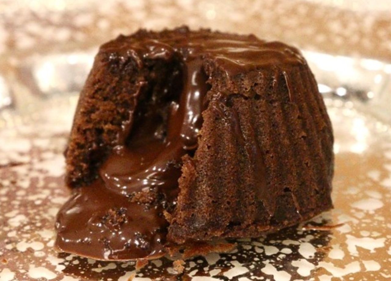 Receita de petit gateau saud&aacute;vel de micro-ondas