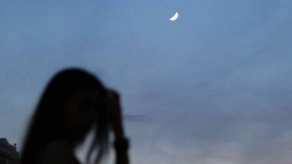 cortar-o-cabelo-na-lua-crescente-ajuda-sim Cortar o cabelo na lua crescente ajuda a crescer