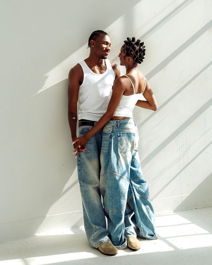 moda-casal-looks-combinando-pinterest Quais são as principais tendências de moda para 2025, segundo o Pinterest