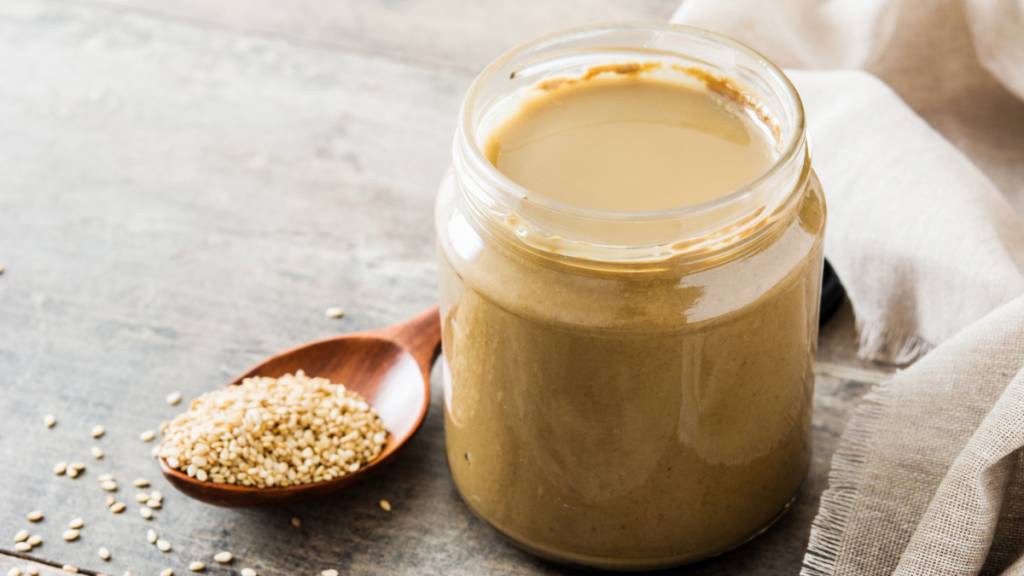 Molho tahine Fuja do óbvio com essas receitas práticas e saborosas