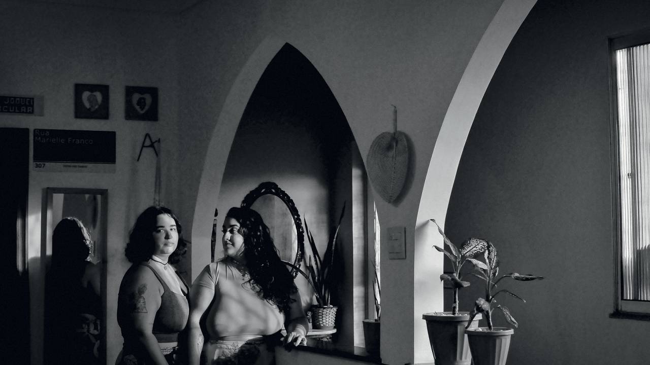 Livro 'Documentadas' registra histórias e fotos de mulheres LGBTQIA+