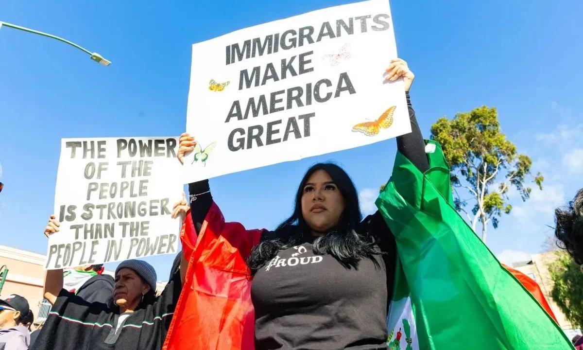 Imigrantes latinas nos EUA: entre a violência doméstica e o medo da deportação