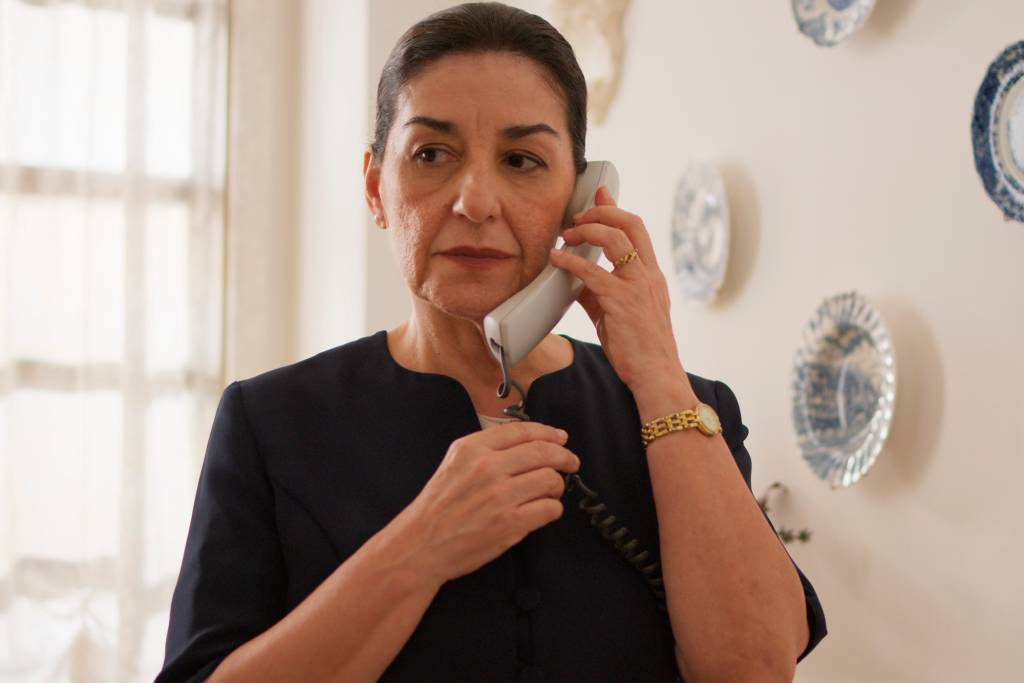 beleza-fatal-ramona-patricia-gaspar Patricia Gaspar é Ramona, empregada dos Argento na novela Beleza Fatal
