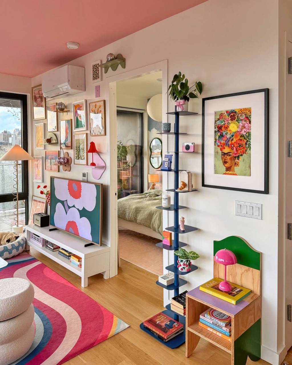 decoracao-colorida-dopamine-decor O que é dopamine décor