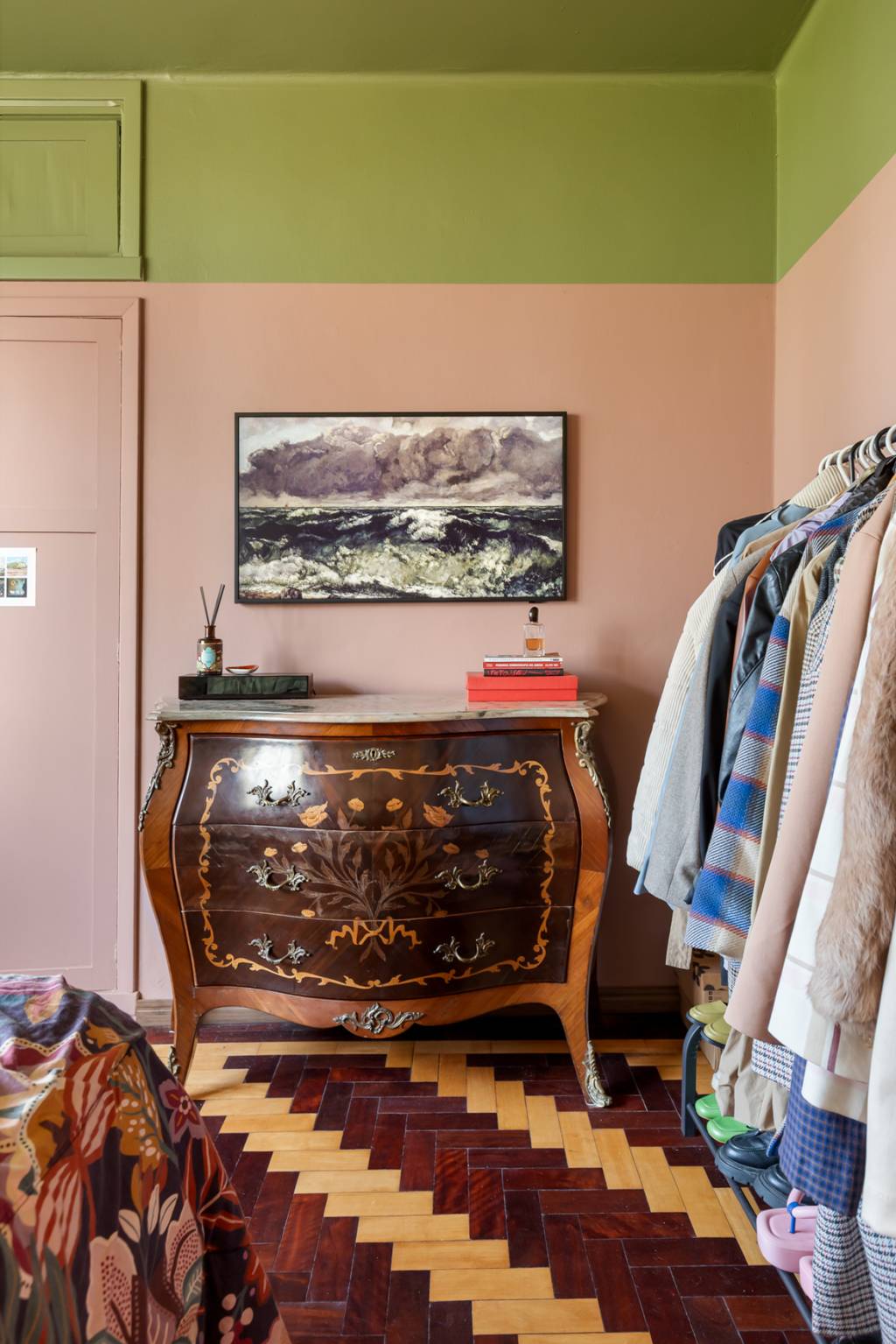 decoracao-quarto-colorido Apartamento da Rafaella Dahlem na revista CLAUDIA