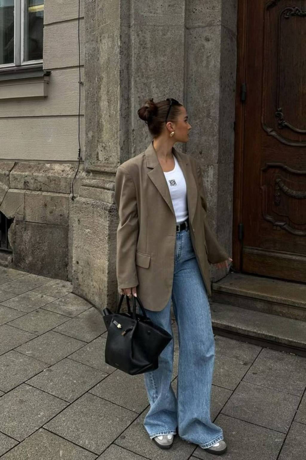 guarda-roupa-versatil (9) (1) Look com básicos essenciais, bem estruturados e multifuncionais