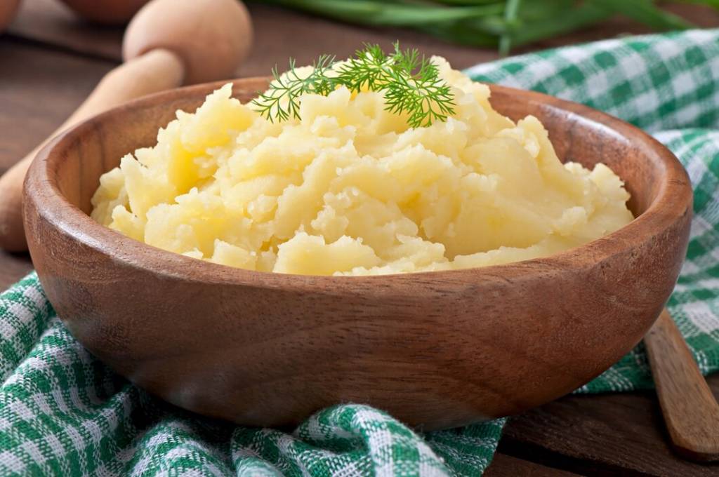 pure-de-batatas-tempero Como fazer purê de batatas sem grumos