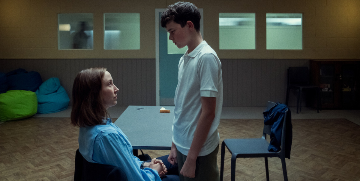 O protagonista da minissérie "Adolescência", da Netflix, é o estreante Owen Cooper, de 15 anos, que interpreta Jamie, de 13