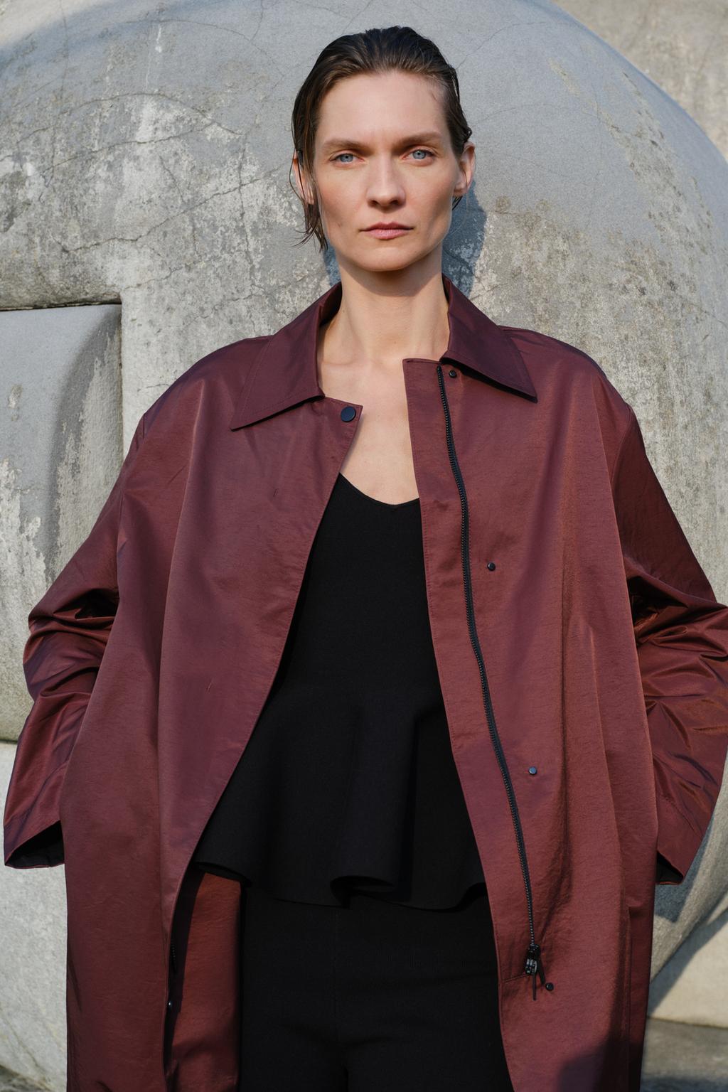 Trench coat vinho