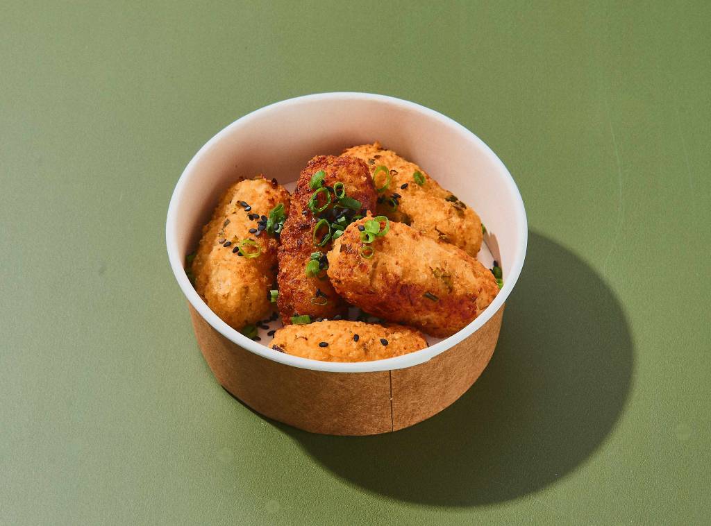 Croquete de salmão assado