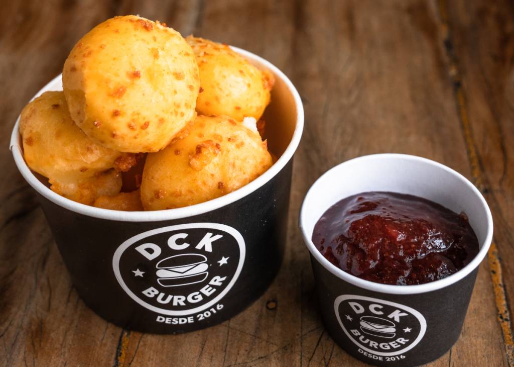 receitas-dia-das-maes-filhos-que-nao-cozinham-Bolinho-de-queijo-canastra Bolinho de queijo canastra, fácil de fazer para a mamãe