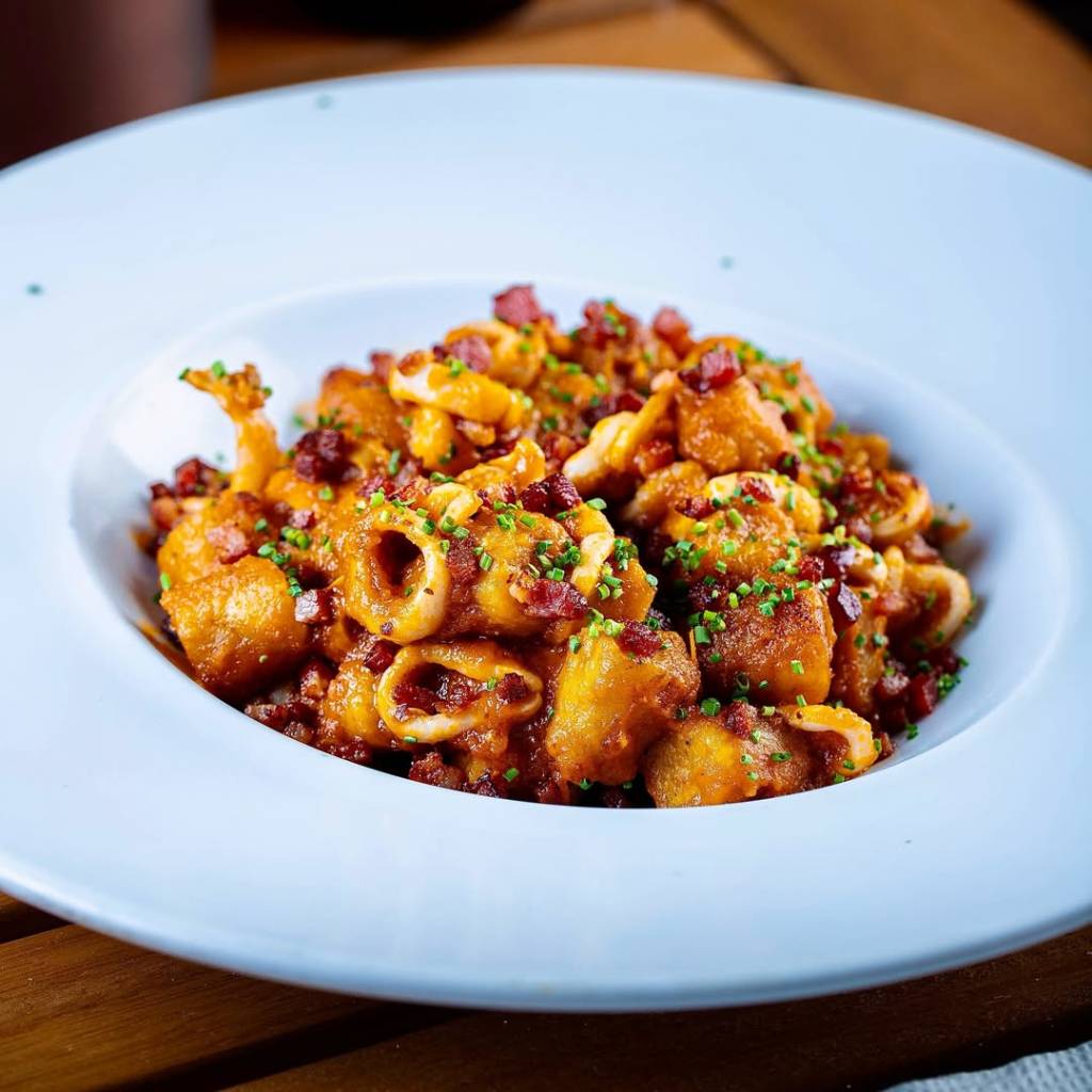 restaurantes-dia-das-maes-nhoque-mea-gastronomia Gnocchi de banana com pancetta e lula está no cardápio do MÈA Gastronomia para o Dia das Mães