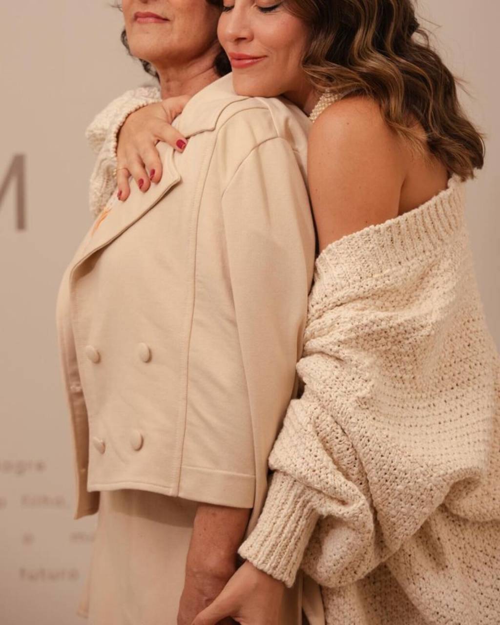 presentes-dia-das-maes (12) Aposte em peças fashionistas para dar de Dia das Mães neste ano.