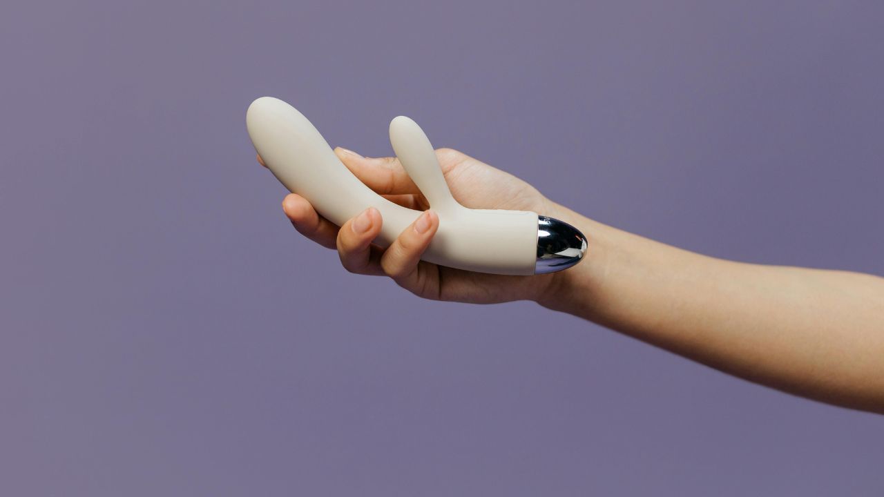 A vida sexual da mulher é afetada durante a menopausa; os vibradores podem auxiliar.