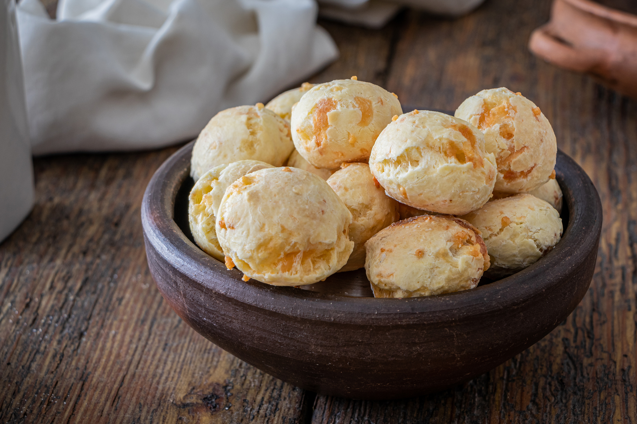 Receita de p&atilde;o de queijo mineiro