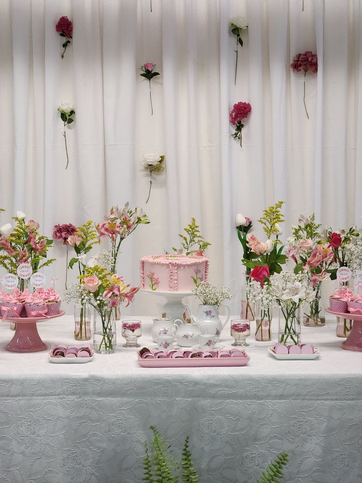 Decora&ccedil;&atilde;o com flores