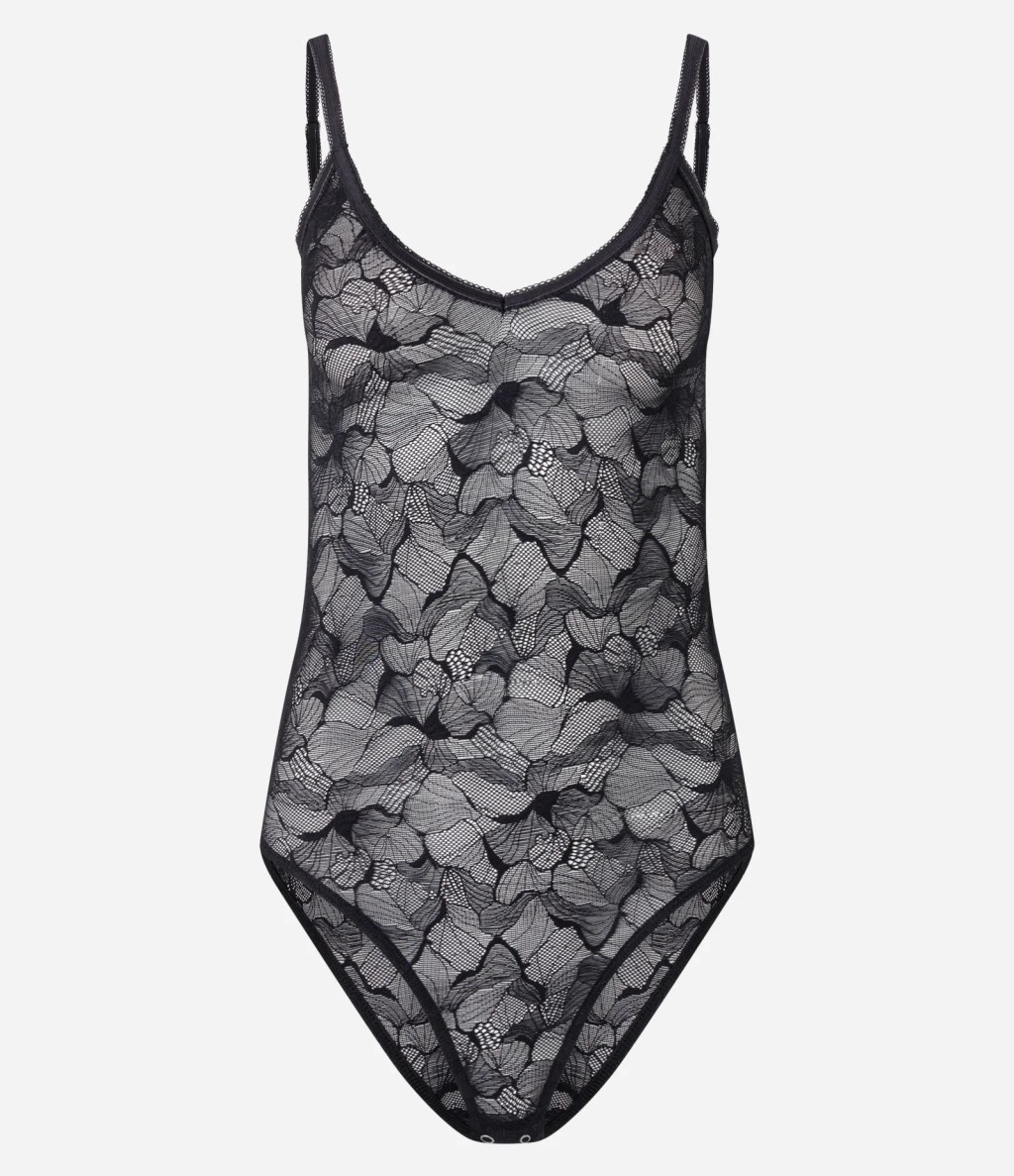 Foto de um body preto transparente