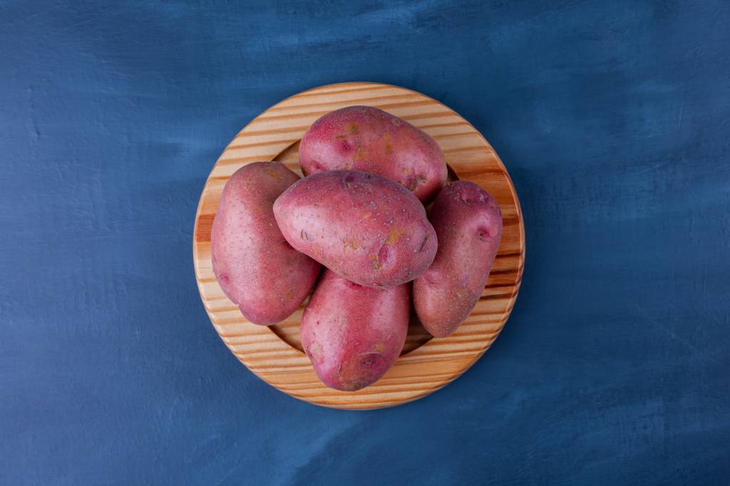 Este é o jeito certo (e mais saboroso) de fazer batata-doce