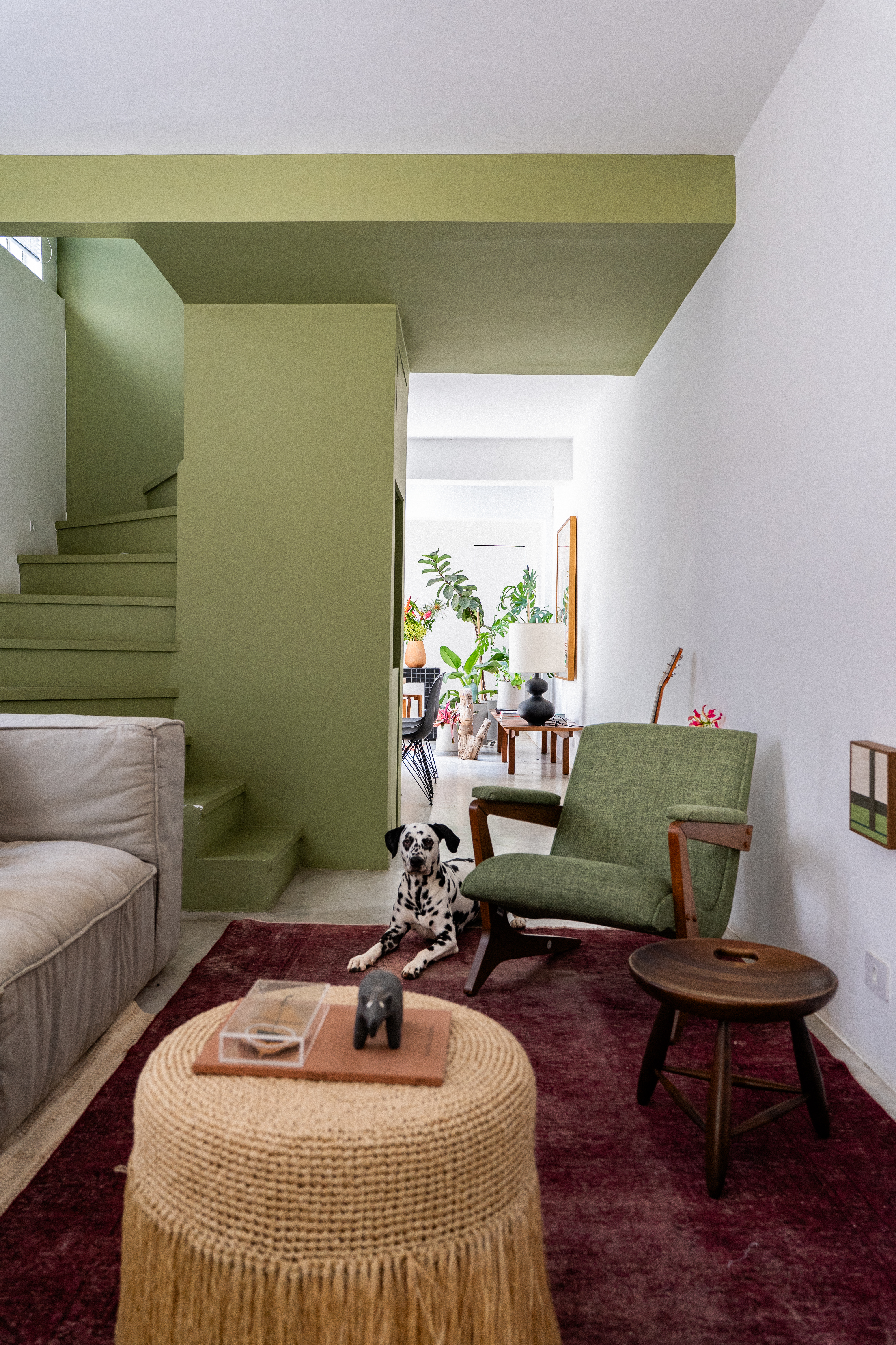 Como renovar o d&eacute;cor da escada sem reforma e barato