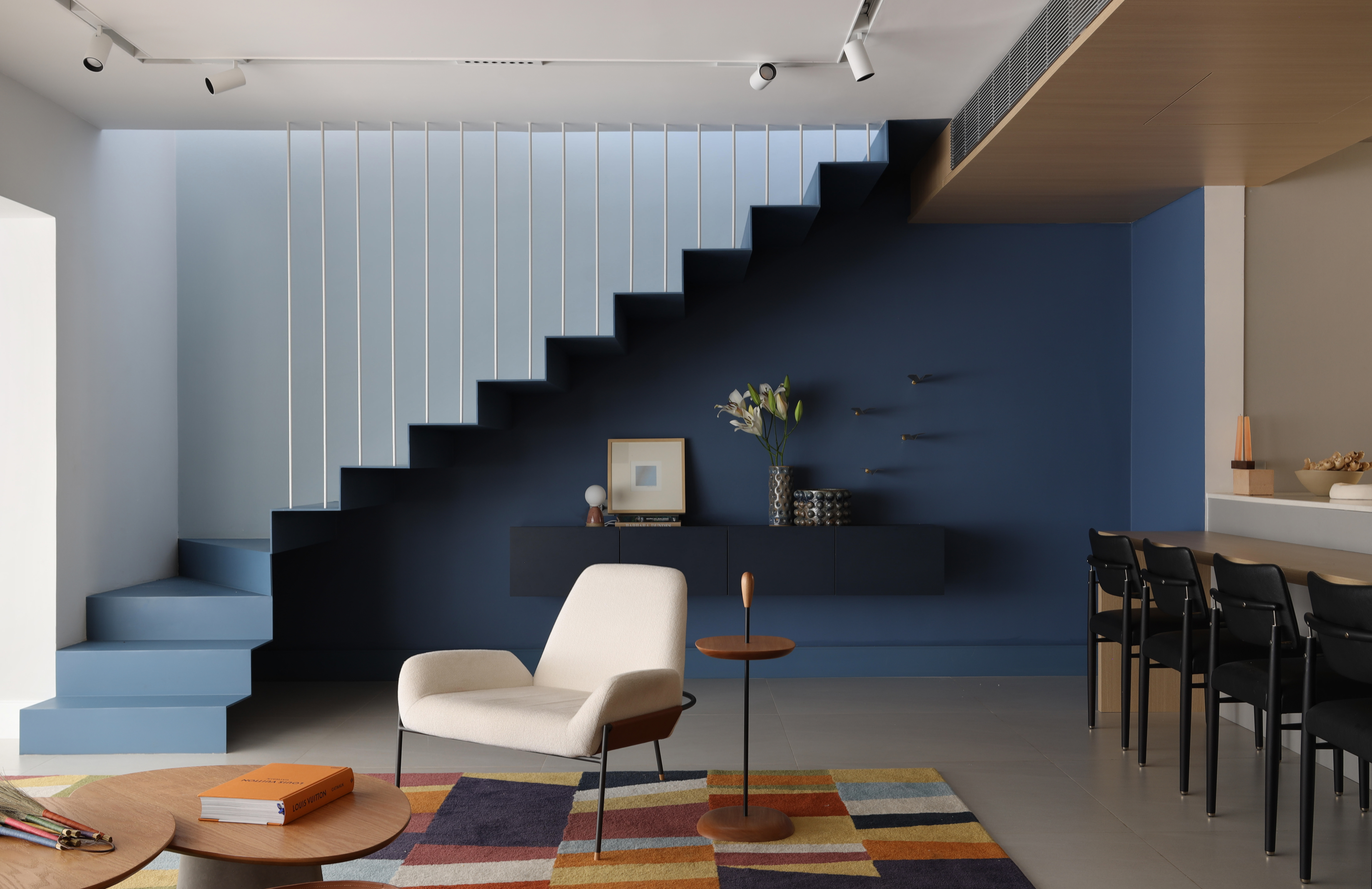 Como renovar o d&eacute;cor da escada sem reforma e barato