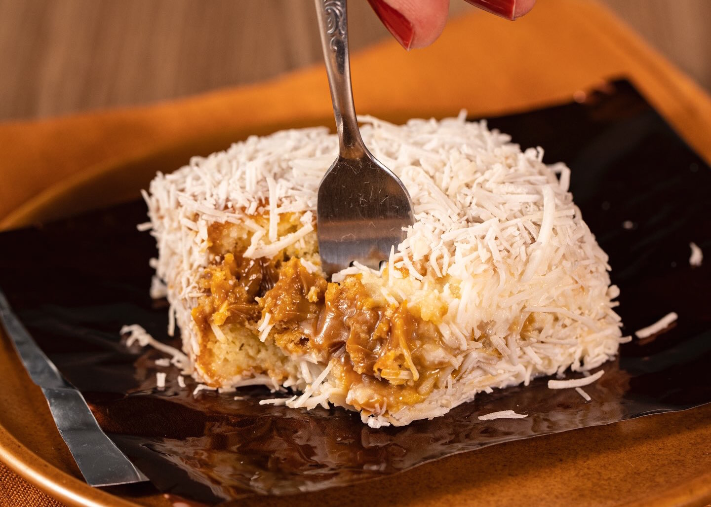 6 lugares para comer bolo gelado de coco em SP